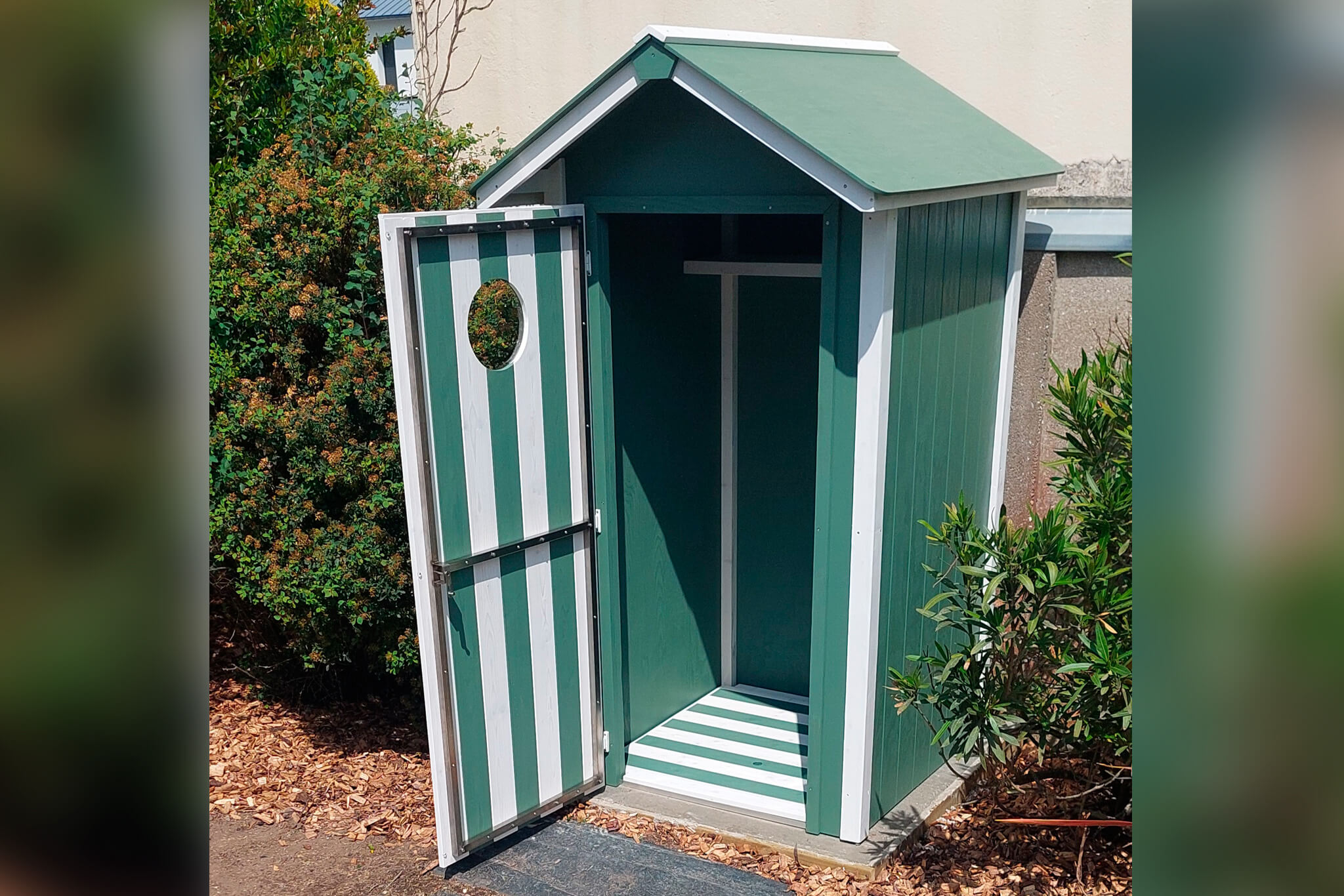 Cabine à l'ouest - Cabines de plage en bois